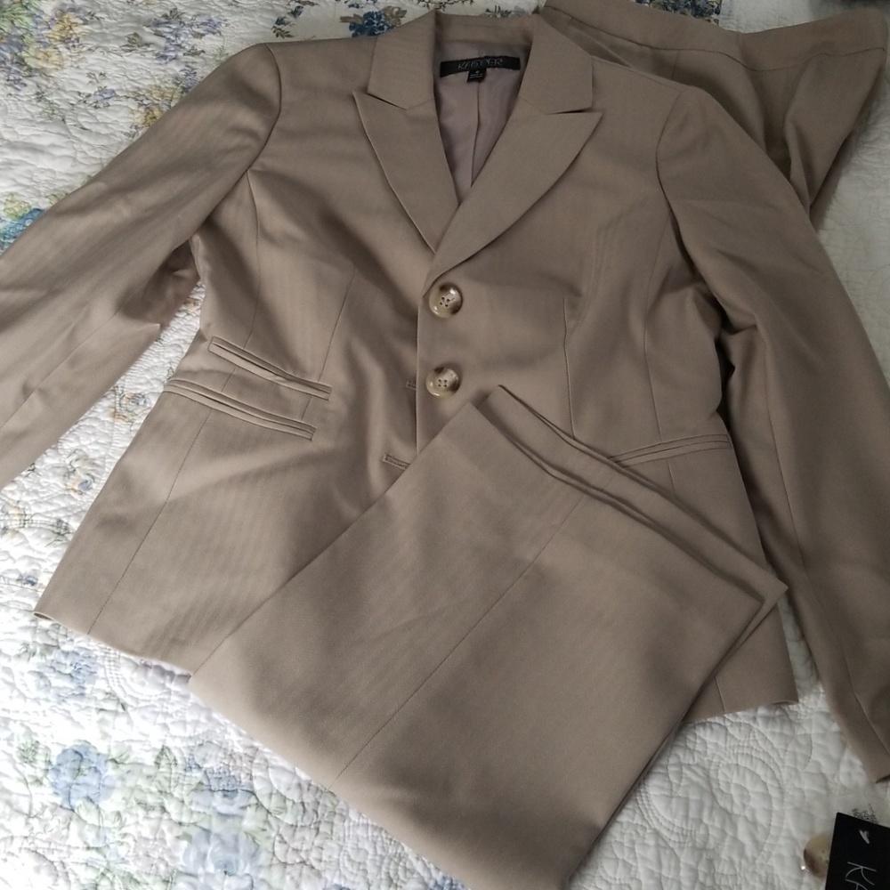 Brand new light tan suit